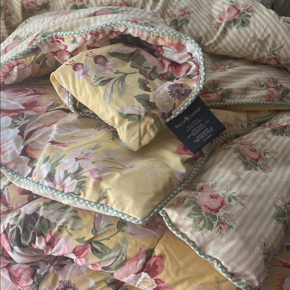Two Ralph Lauren comforters for Mamoo ⭐️⭐️ - Picture 6 of 9